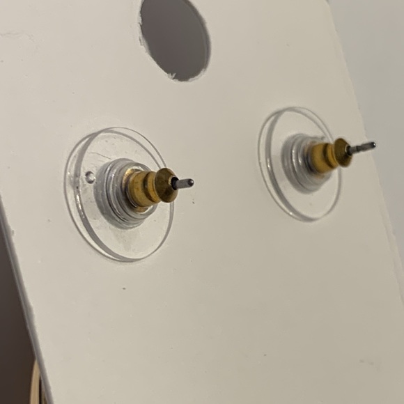 Express Chic Gold Tone Textured Circle Pierced Earrings - Picture 7 of 9